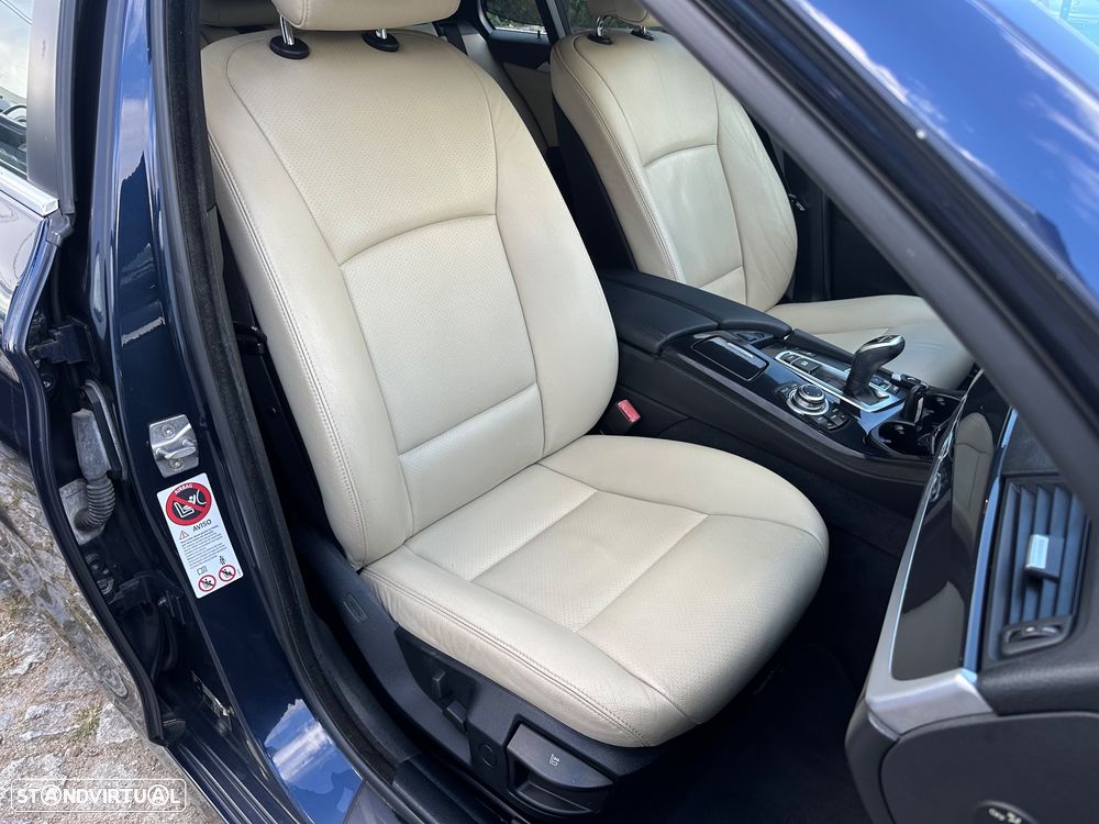 BMW 520 d Exclusive Auto 129g - 27