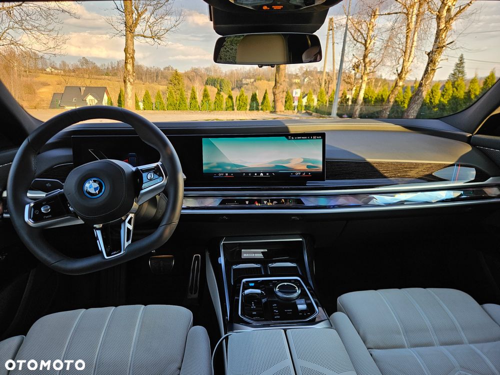 BMW i7 105.7kWh xDrive60 M Sport - 26