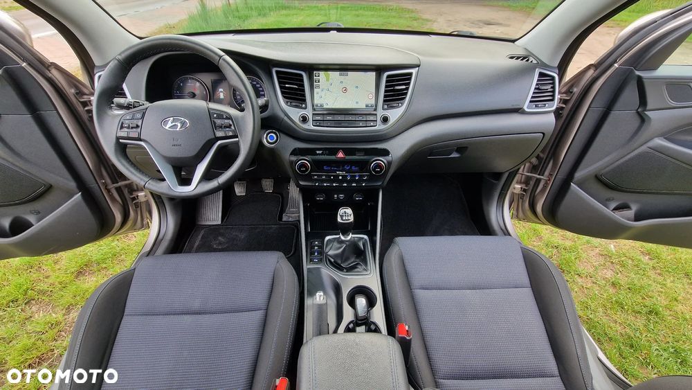 Hyundai Tucson blue 1.7 CRDi 2WD Passion Plus - 15