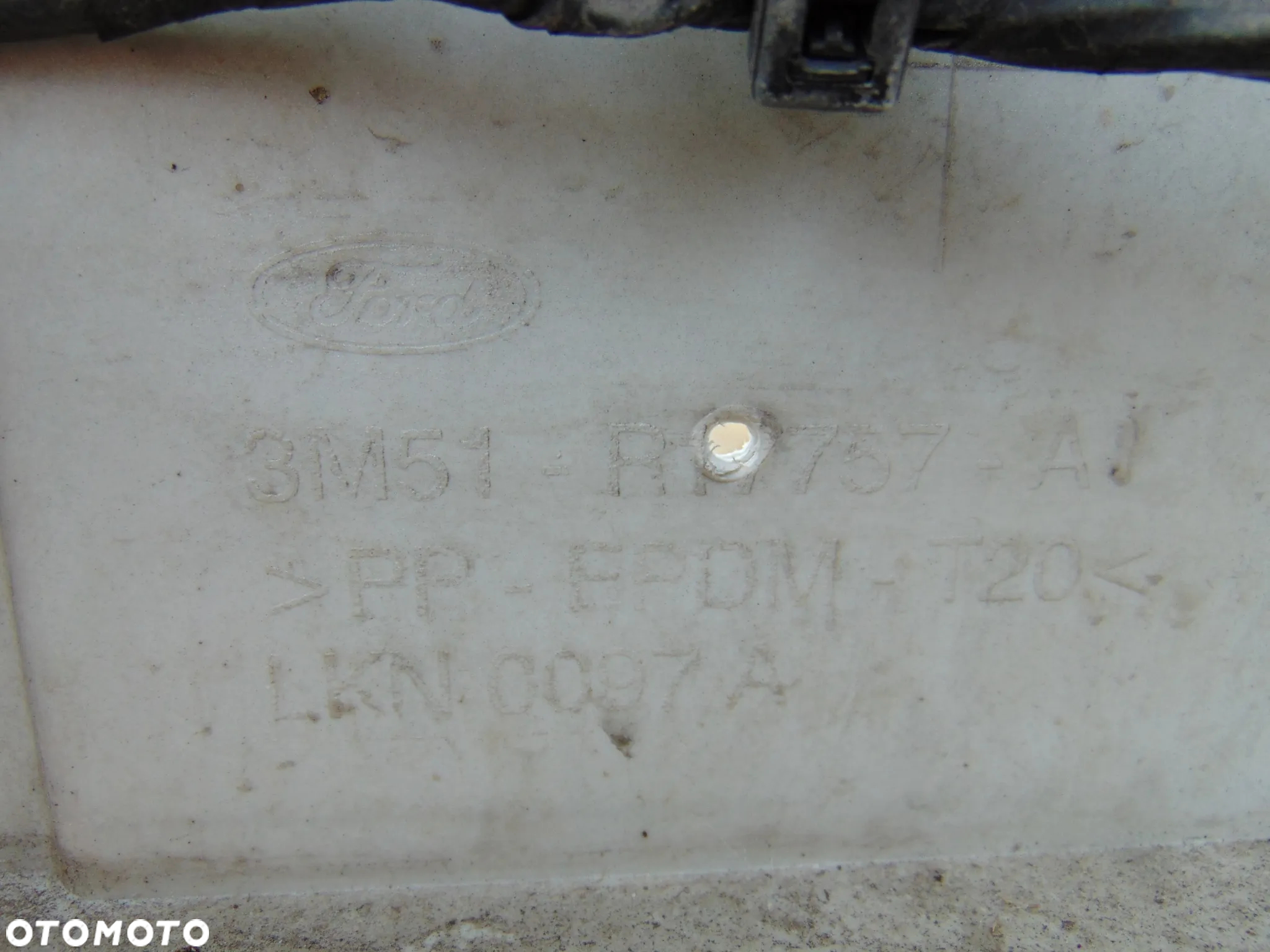 ORYGINAŁ zderzak przedni przód grill atrapa lakier 03 PDC Ford C-Max I 03-06r - 19