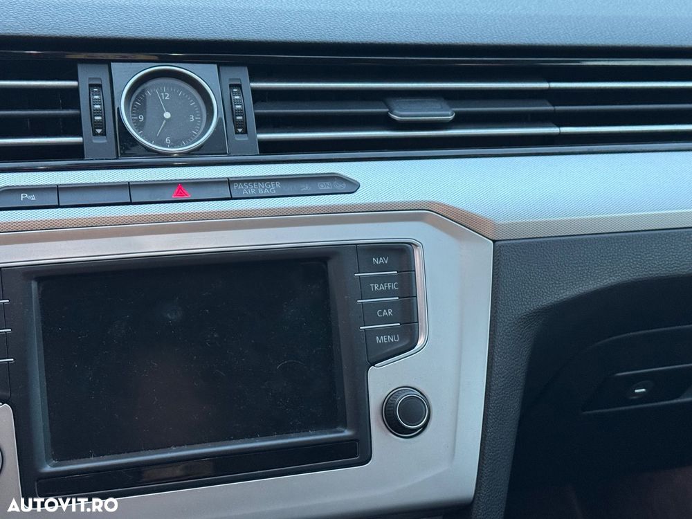Volkswagen Passat - 3