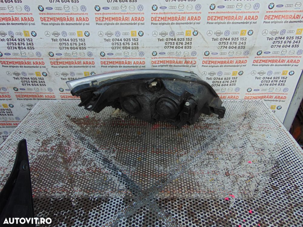 Far Renault Espace 4 far stanga espace 4 an 2002-2014 - 4