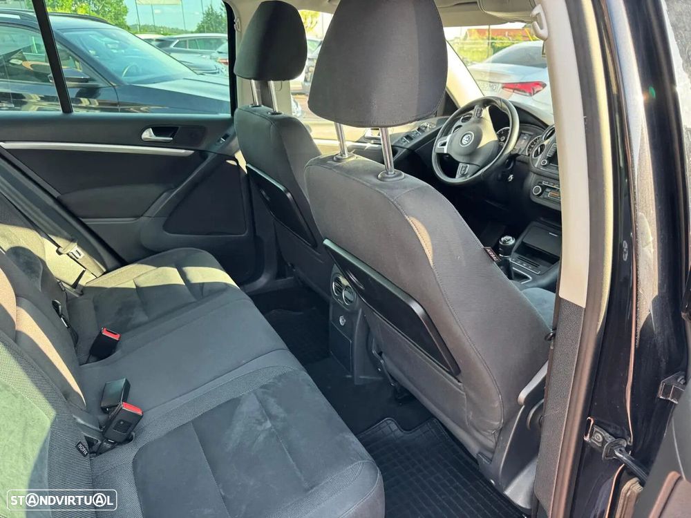 VW Tiguan 2.0 TDi Trend BlueMotion - 16