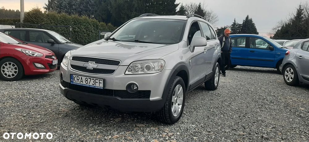 Chevrolet Captiva 2.4 2WD 7 Sitzer LS - 11