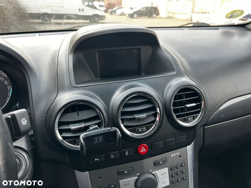 Opel Antara - 10