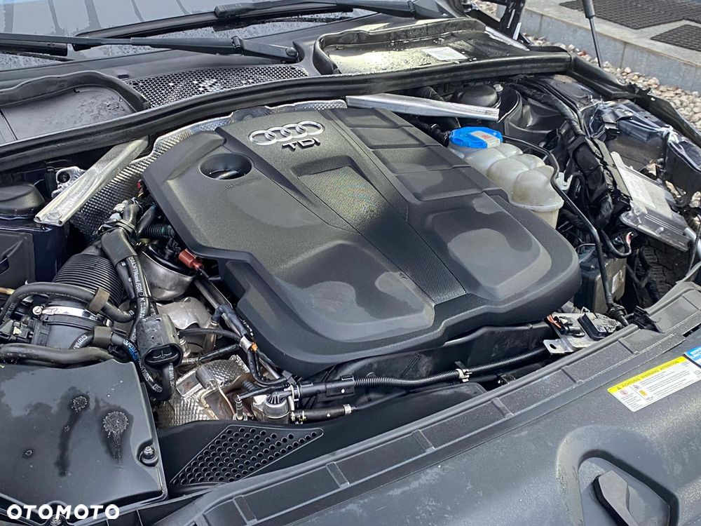 Audi A4 Avant 2.0 TDI S tronic - 10