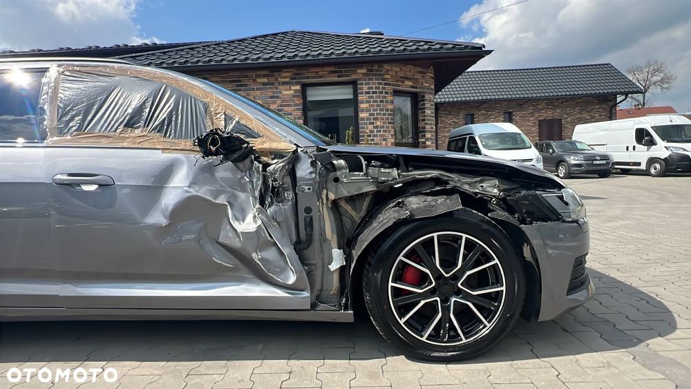 Audi A6 Avant 45 TDI quattro S tronic - 23