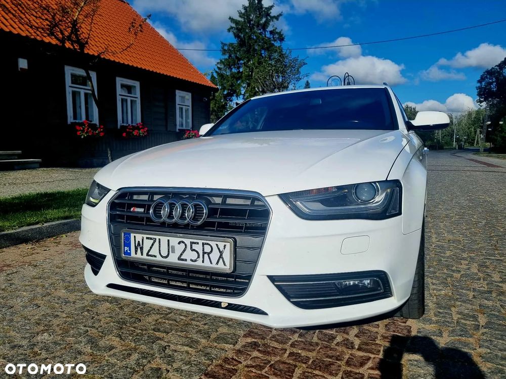 Audi A4 - 4