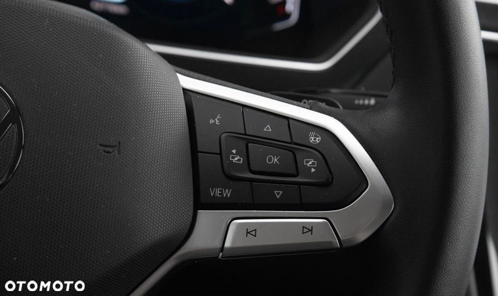 Volkswagen Tiguan - 22