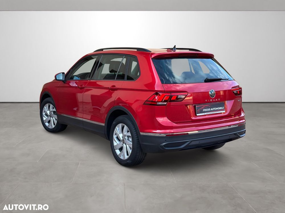 Volkswagen Tiguan 2.0 TDI SCR 4MOTION DSG Elegance - 4
