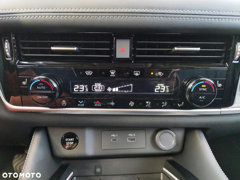 Nissan X-Trail 1.5 VC-T e-POWER Tekna e-4ORCE 7os - 29