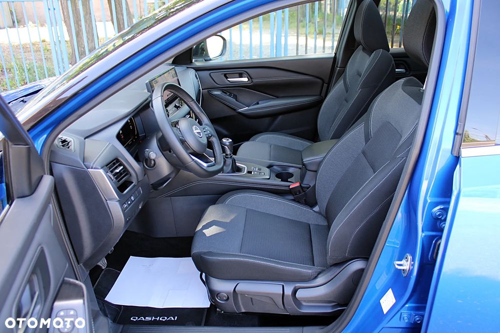 Nissan Qashqai 1.3 DIG-T N-Connecta - 19