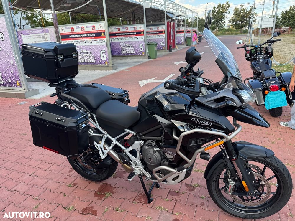 Triumph Tiger 1200 GT Explorer - 2