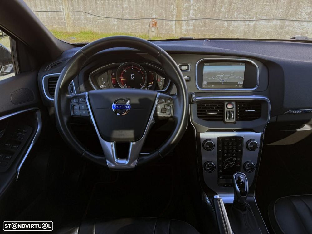 Volvo V40 Cross Country 2.0 D4 VOR Geartronic - 39