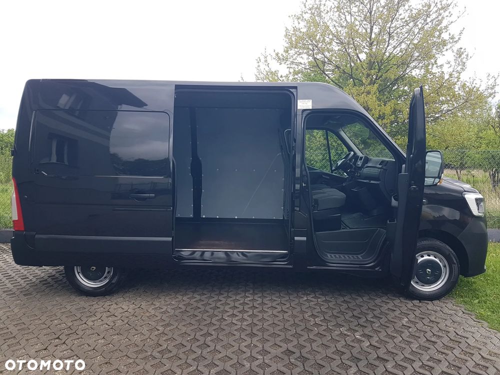 Renault MASTER L2H2 KLIMA DŁUGI WYSOKI BLASZAK VAN FURGON TEMPOMAT KRAJOWY I-WŁAŚCICIEL - 31