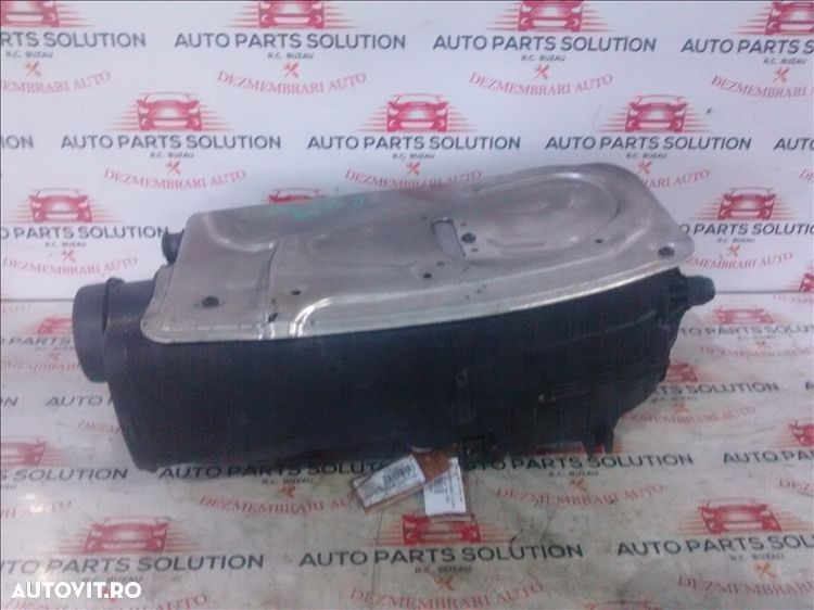 carcasa filtru aer mercedes benz c class 2.2 d an fabr 2012 - 1