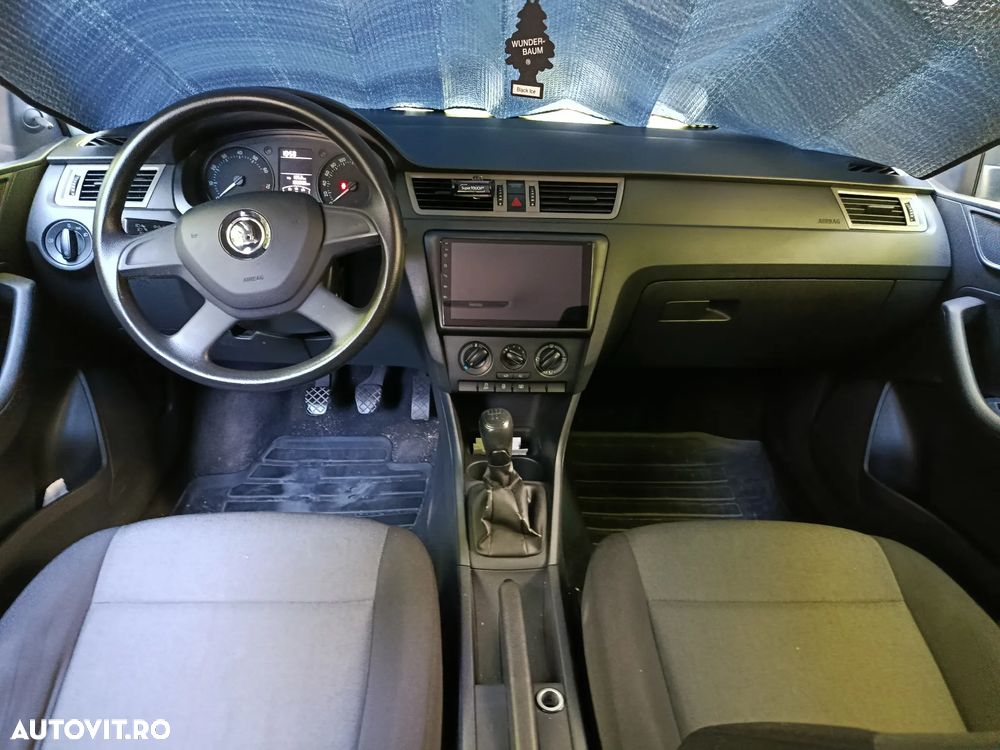 Skoda RAPID 1.2 TSI Active - 7