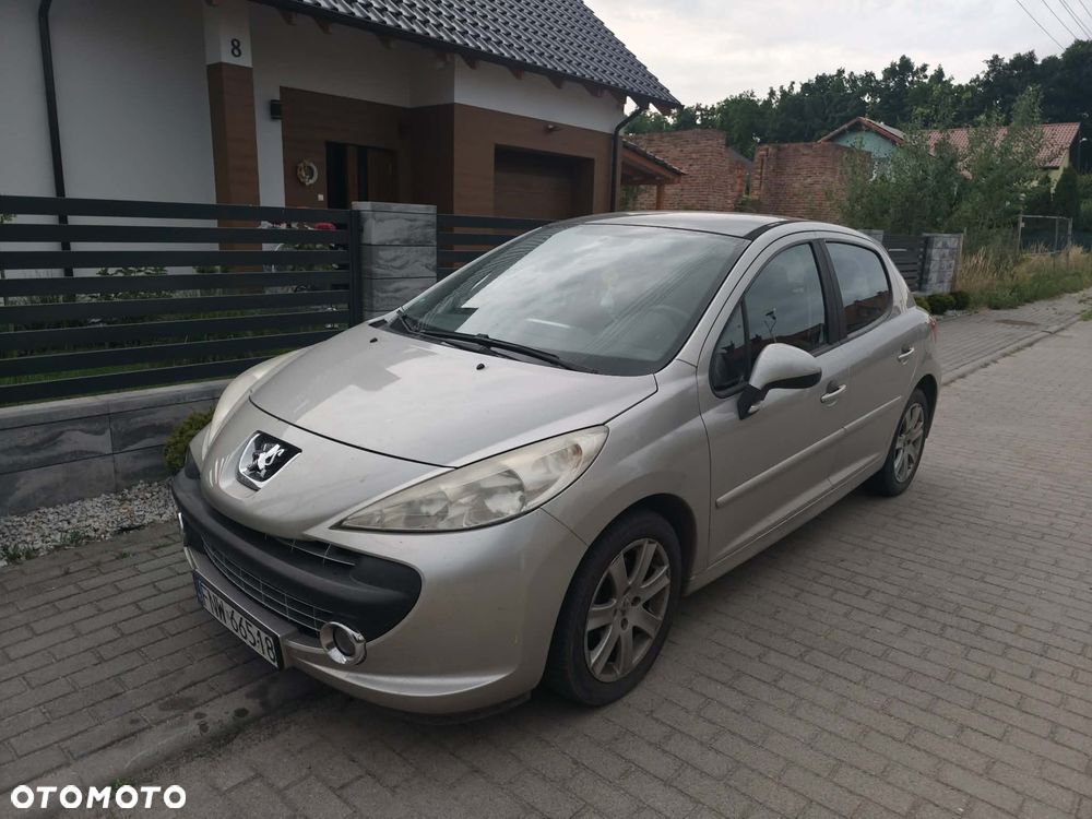 Peugeot 207 1.6 - 1