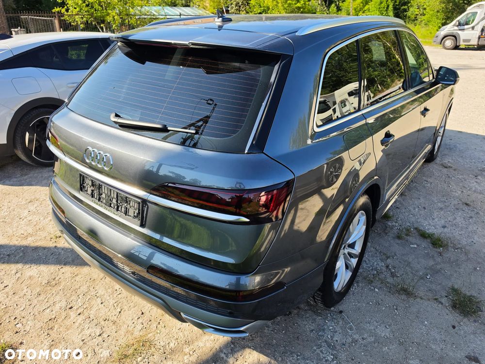 Audi Q7 - 3