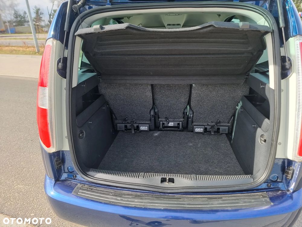 Skoda Roomster - 8