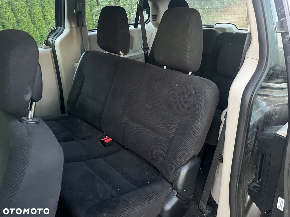 Dodge Grand Caravan 3.6 Express - 25