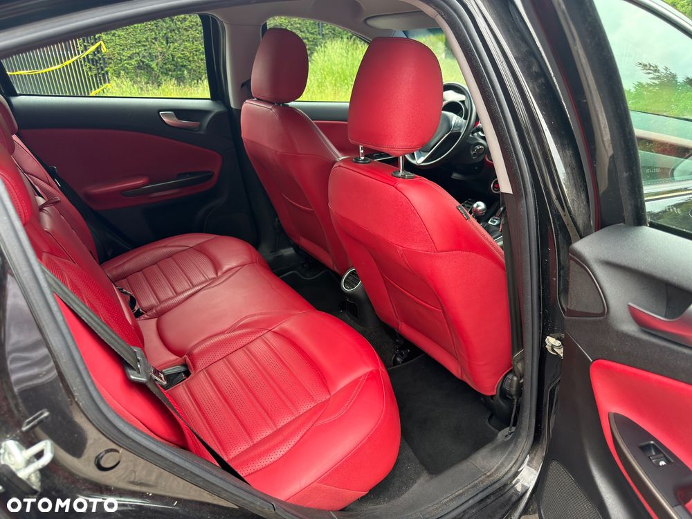 Alfa Romeo Giulietta 1.4 TB 16V Multiair Collezione - 13