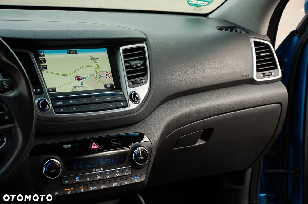 Hyundai Tucson ver-2-0-crdi-premium-4wd - 31