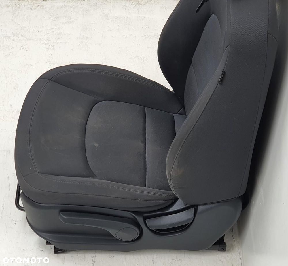 FOTEL LEWY PRZEDNI PRZÓD KIEROWCY GRZANY 5D HB KIA RIO III EUROPA - 6