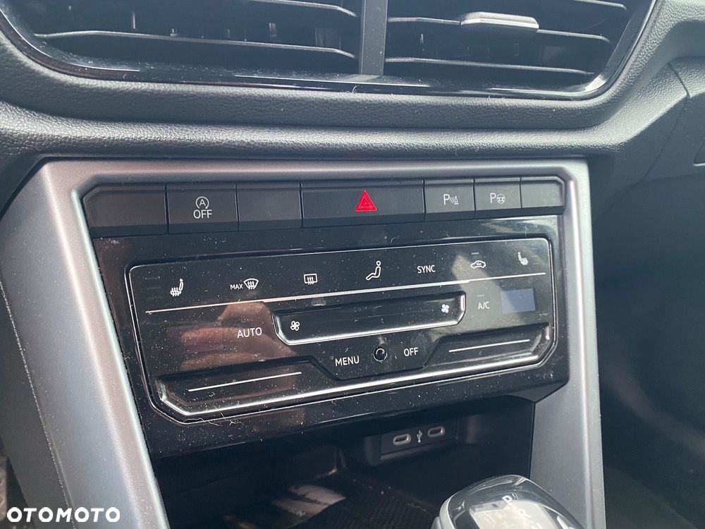 Volkswagen T-Roc 1.5 TSI Special Edition DSG - 17