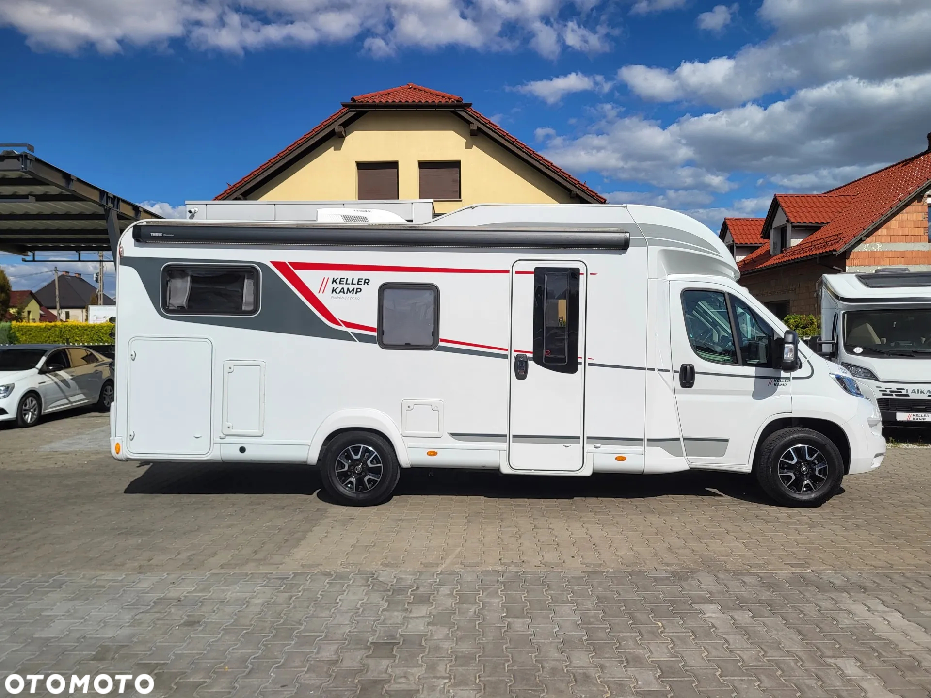 LMC Tourer Lift H730G - Kampery 4-osobowy - 6