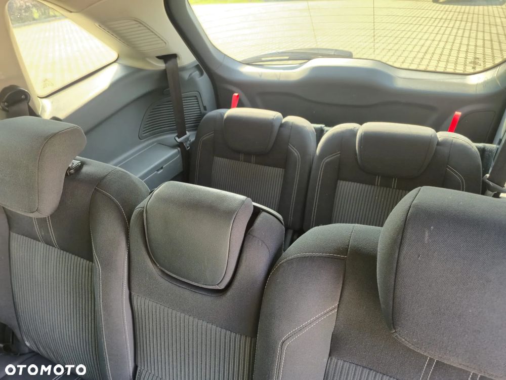 Ford Grand C-MAX 2.0 TDCi Titanium - 14