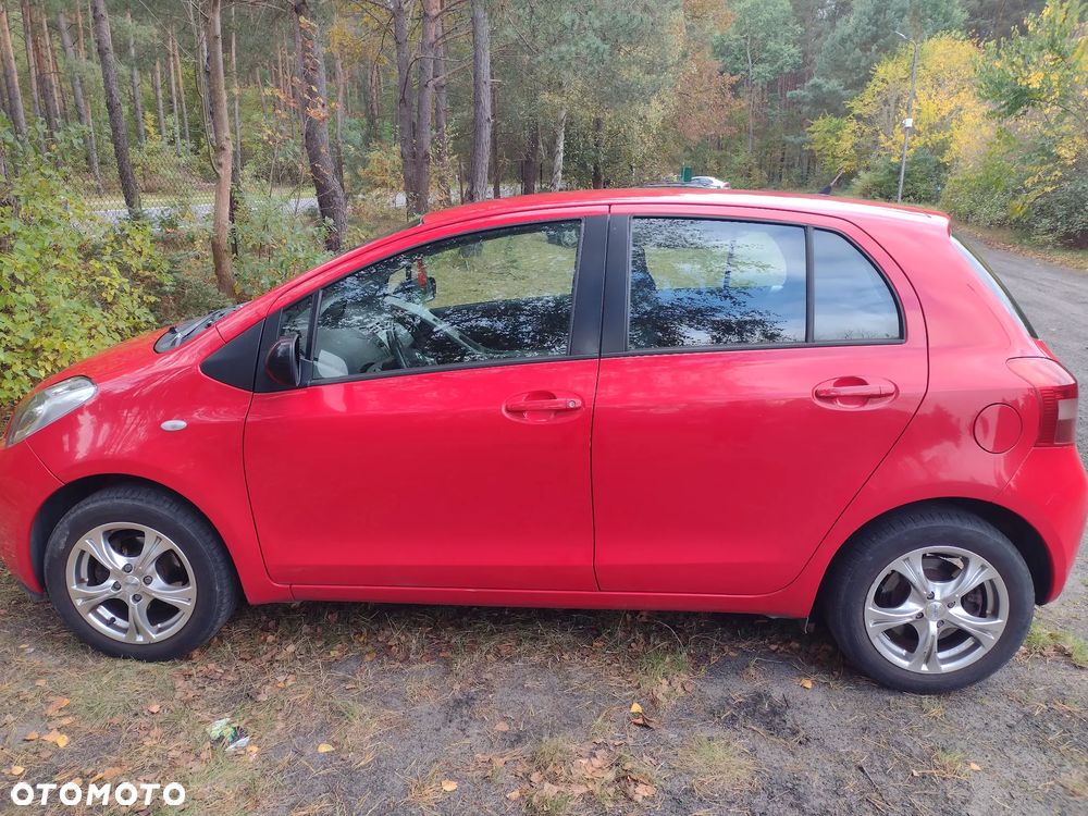 Toyota Yaris - 5