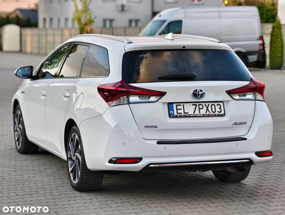 Toyota Auris 1.8 VVT-i Automatik Edition S+ - 2
