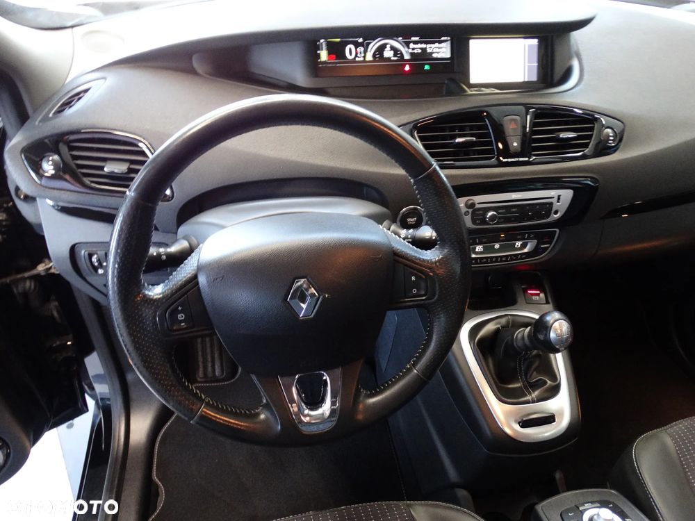 Renault Scenic Energy TCe 130 S&S Bose Edition - 9