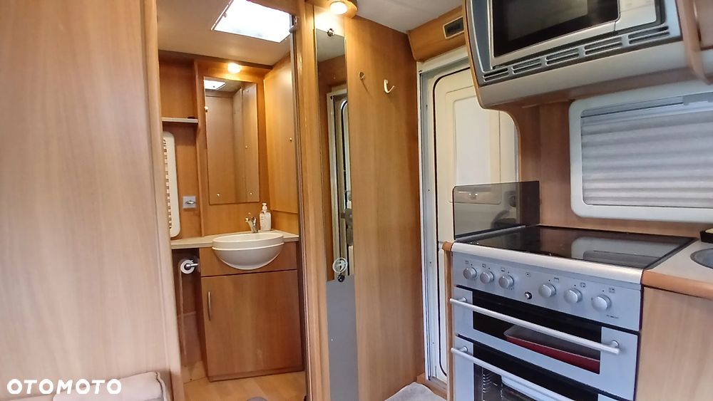 SWIFT CHELLENGER 530 - 10