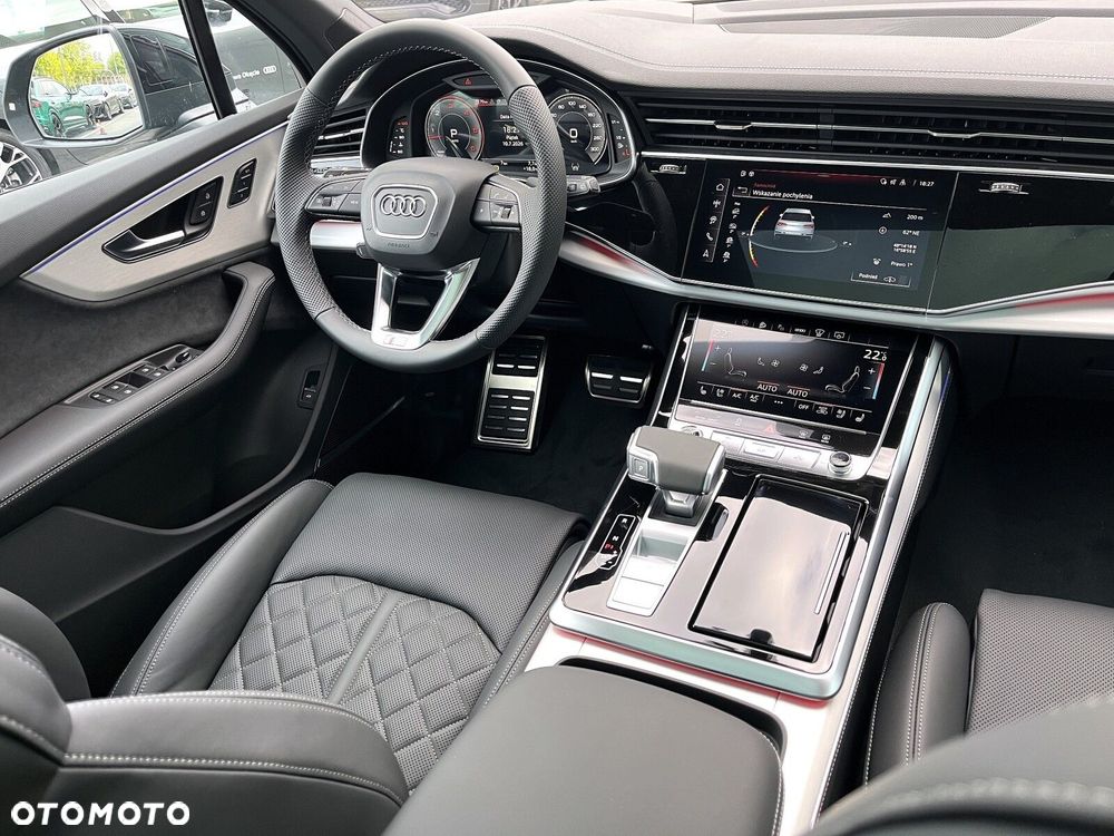 Audi Q7 - 17