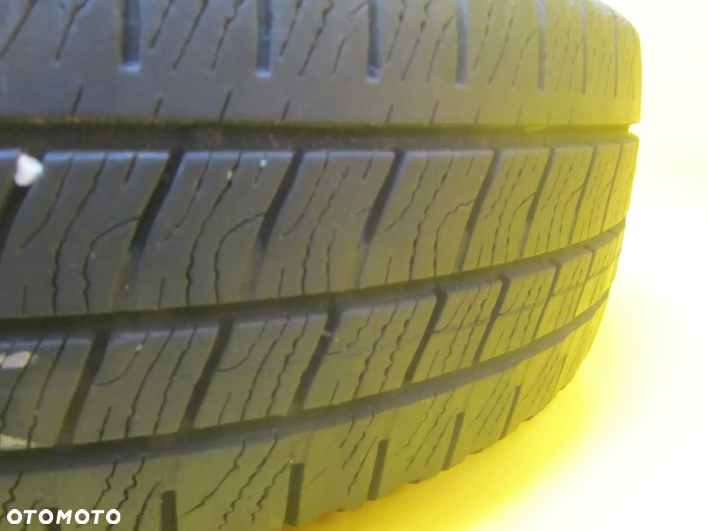 Opona Goodyear Cargovector 2  205/65  R16C - 2