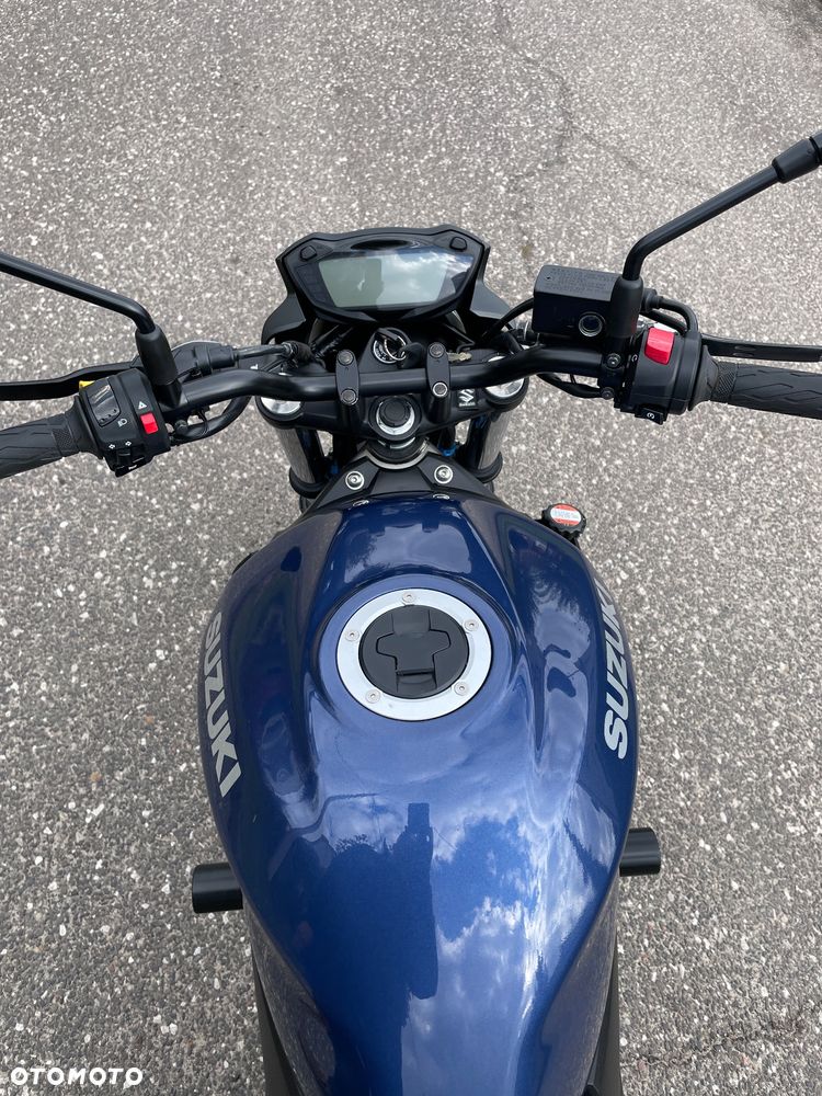 Suzuki SV - 7