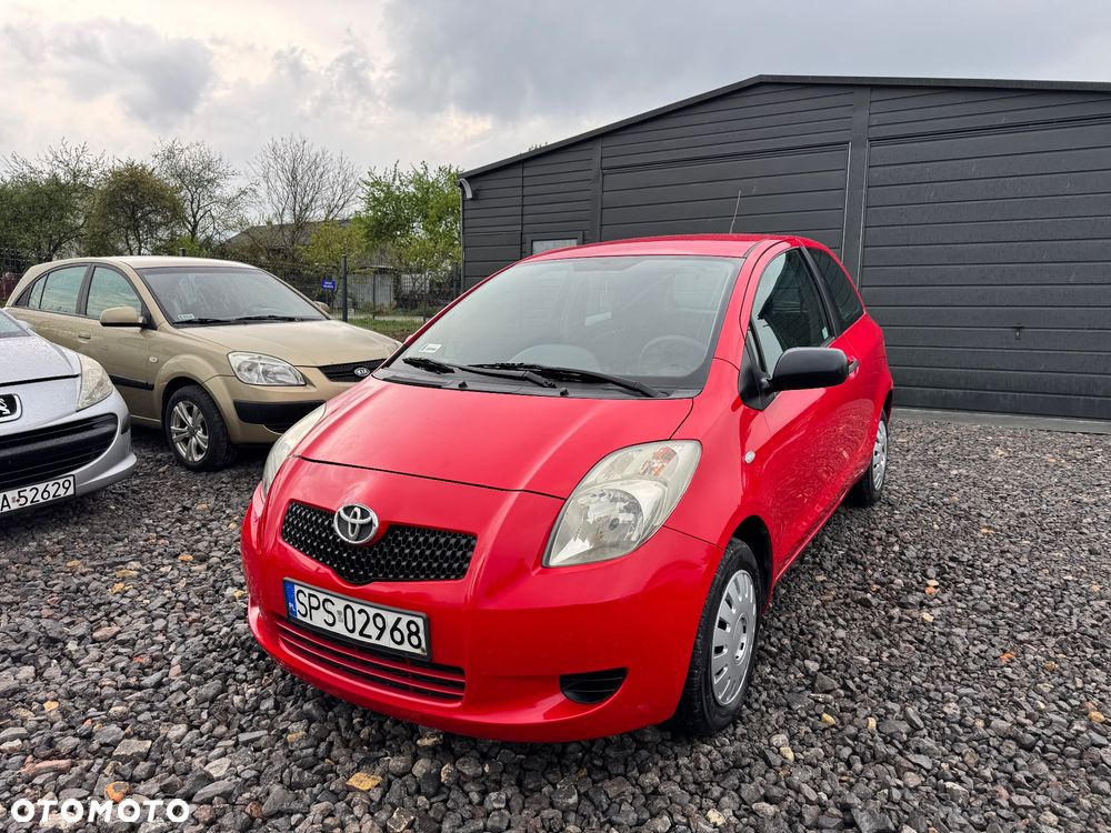 Toyota Yaris 1.0 Luna - 1