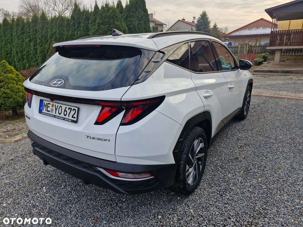 Hyundai Tucson 1.6 T-GDi 48V-Hybrid 2WD DCT Blackline - 4