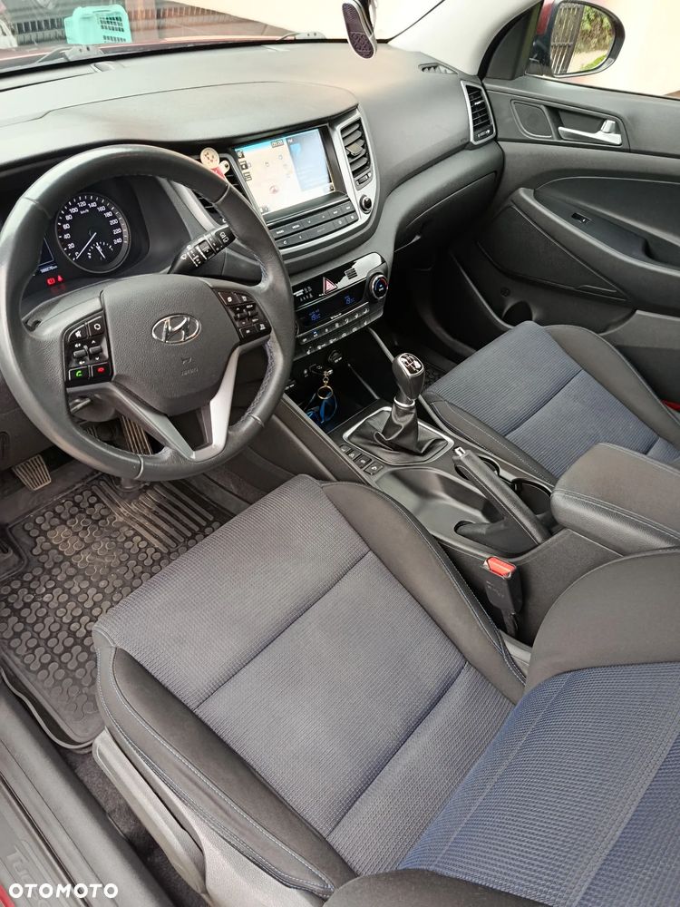 Hyundai Tucson 1.6 GDI BlueDrive Design 2WD - 12