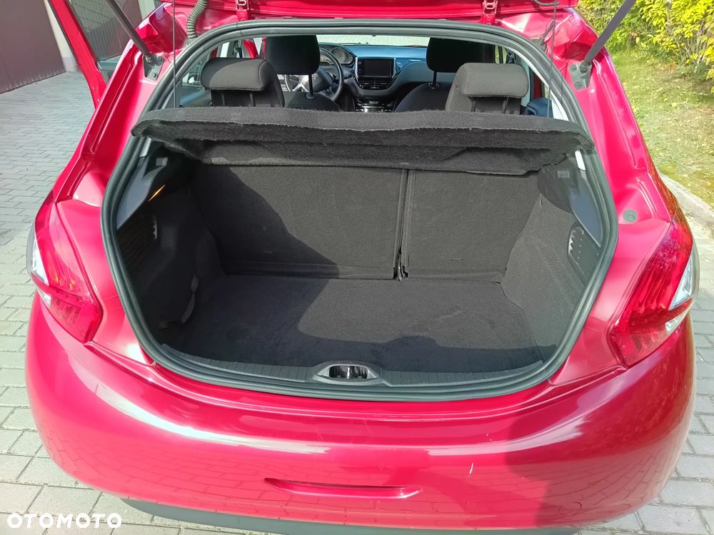 Peugeot 208 e-HDi FAP 92 Stop&Start Allure - 10