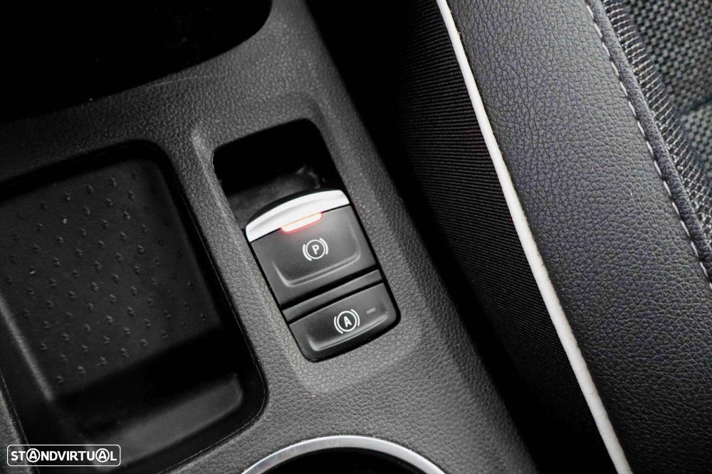 Renault Captur 1.0 TCe Evolution - 39