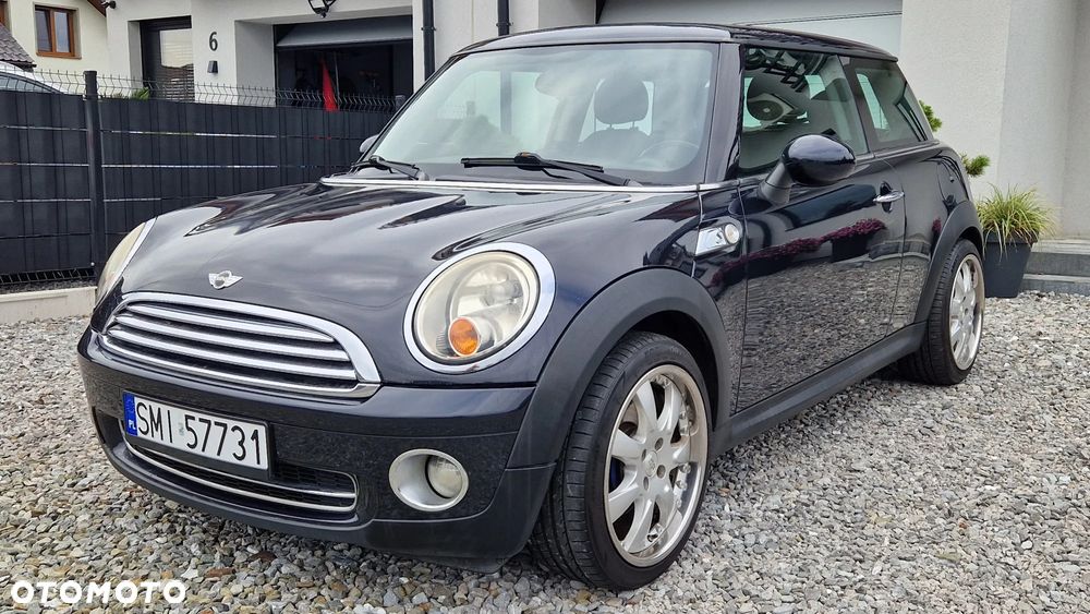 MINI Cooper Standard - 11
