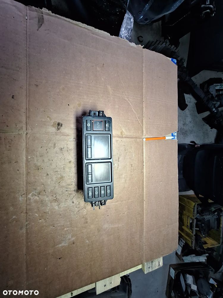 panel klimatyzacji  AUDI A3 8L 8L0820043D   (11/1) - 5