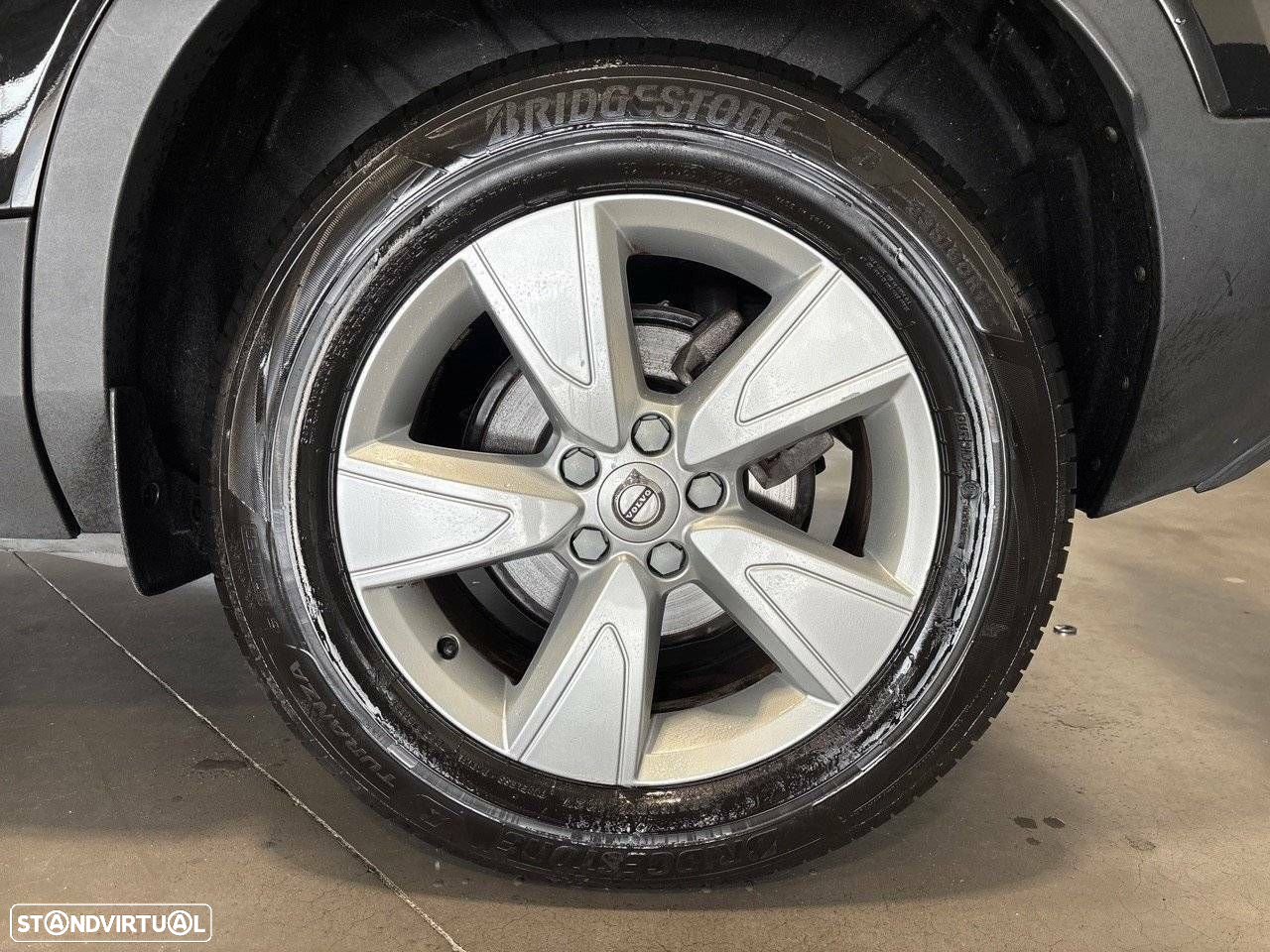 Volvo XC 40 1.5 T2 Momentum - 11