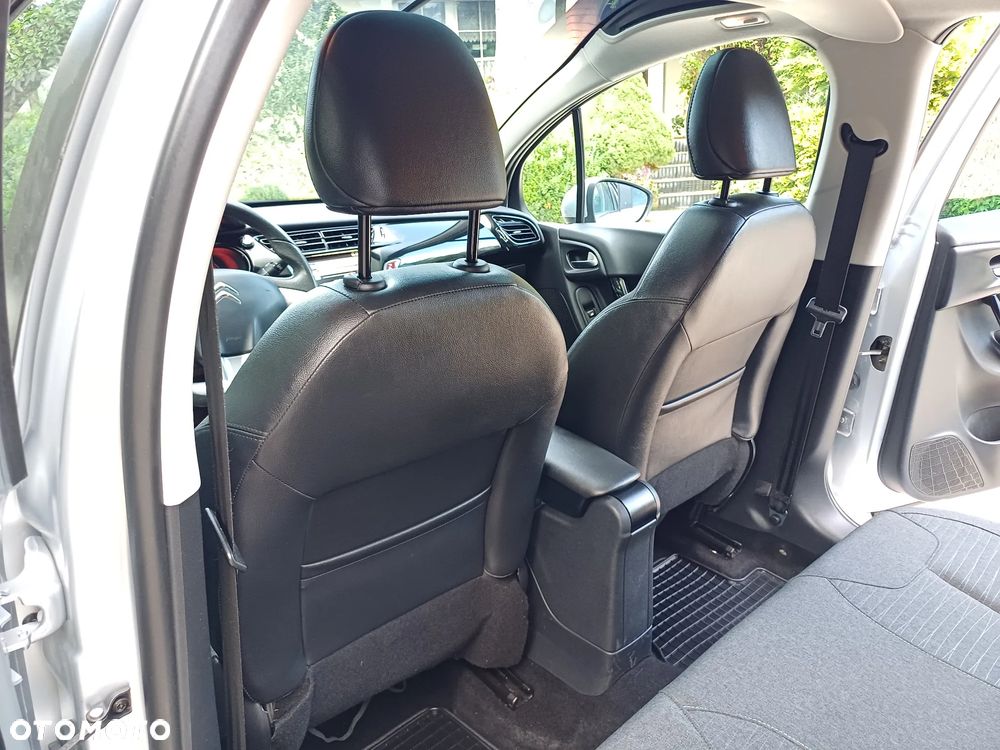 Citroën C3 1.2 PureTech Exclusive - 39