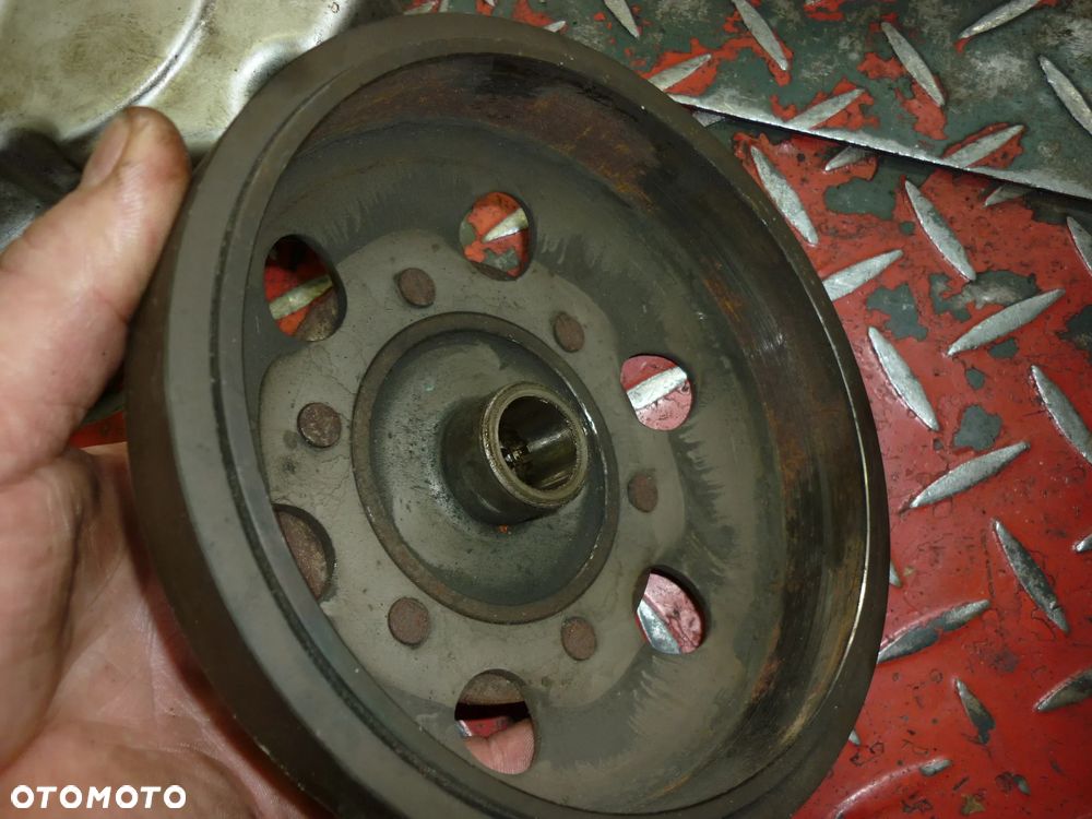 Zbiornik paliwa bak Suzuki Burgman 400 rok 1998-2002 - 10