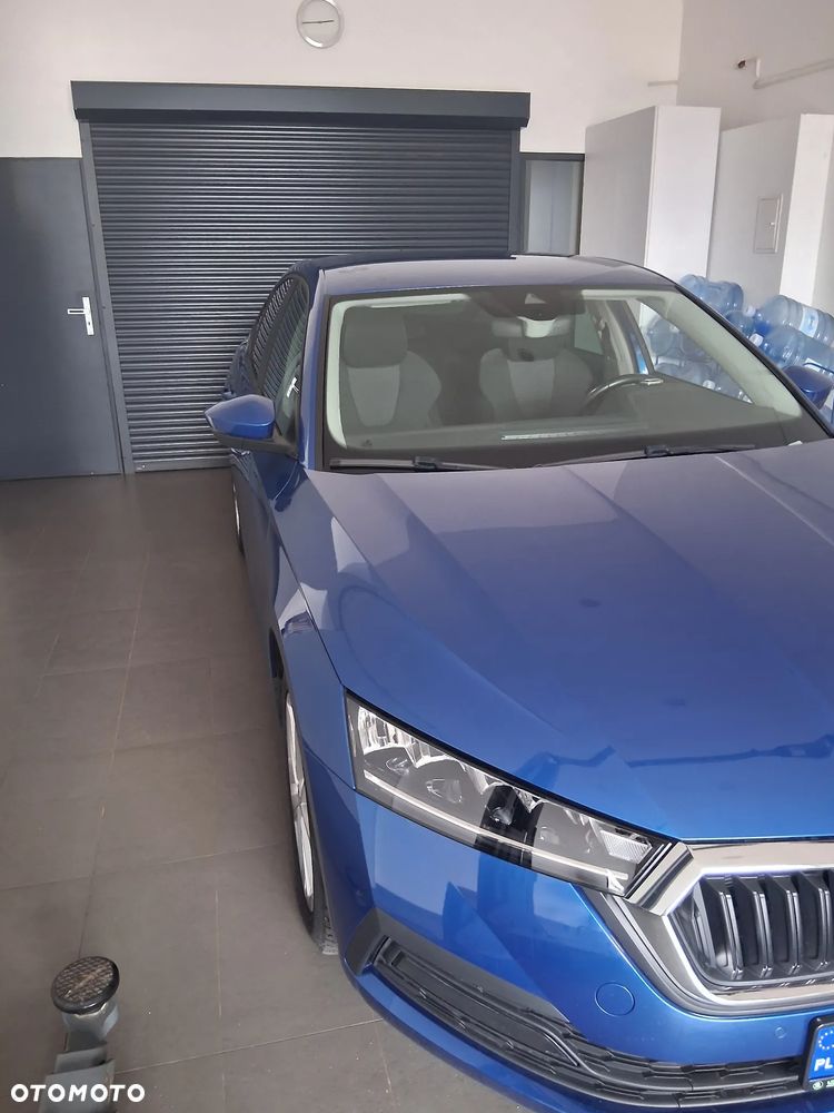 Skoda Octavia 1.5 TSI ACT Active - 3