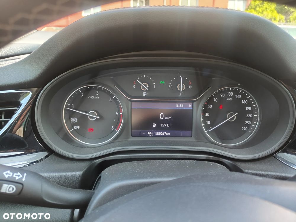 Opel Insignia 2.0 - 15